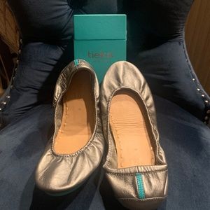 Tieks